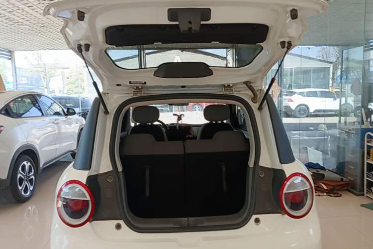 Used CHANGAN NEVO Lumin 2024 130km Qingyue Version Trunk