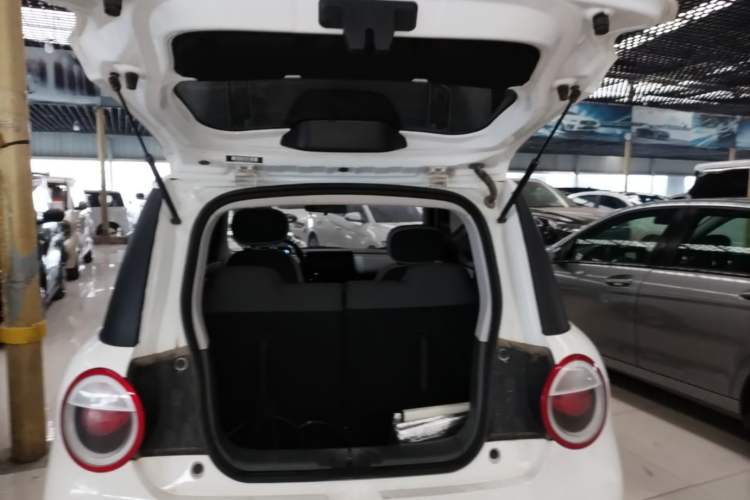 Used CHANGAN NEVO Lumin 2024 130km Qingyue Version Trunk