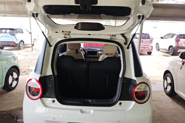 Used CHANGAN NEVO Lumin 2024 130km Qingyue Version Trunk