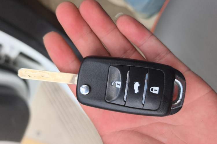 Used CHANGAN NEVO Lumin 2024 301km Orange Wind Edition Vehicle Key