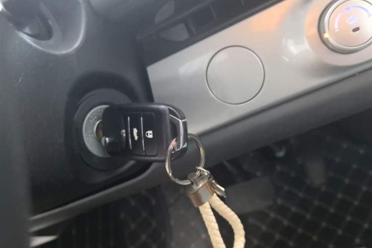 Used CHANGAN NEVO Lumin 2024 301km Launch Edition Vehicle Key