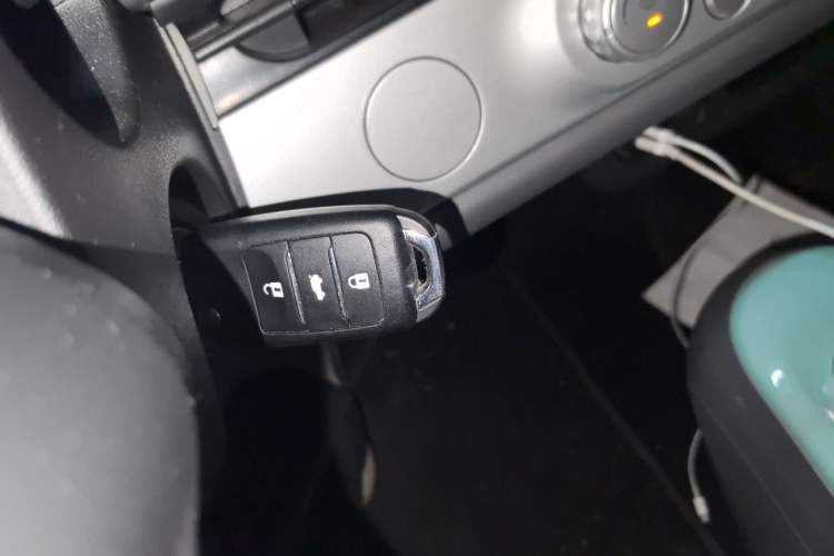 Used CHANGAN NEVO Lumin 2024 205km Launch Edition Vehicle Key