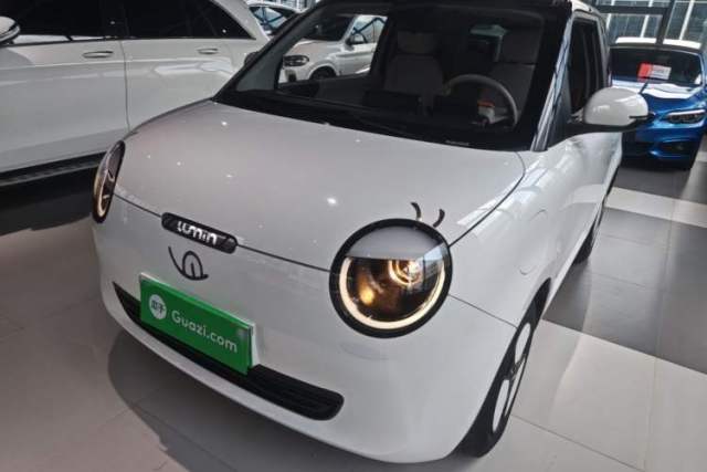 Used CHANGAN NEVO Lumin 2024 205km Orange Wind Edition