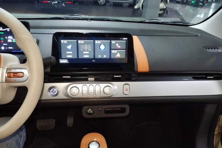 Used CHANGAN NEVO Lumin 2024 205km Launch Edition Audio And AC Panel