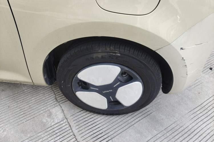 Used CHANGAN NEVO Lumin 2024 205km Orange Wind Edition Exterior 1