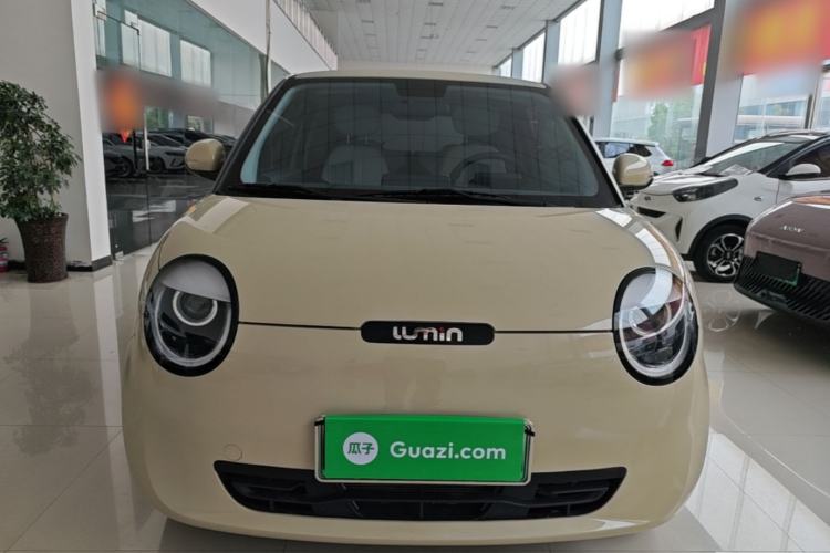 Used CHANGAN NEVO Lumin 2024 205km Launch Edition Front