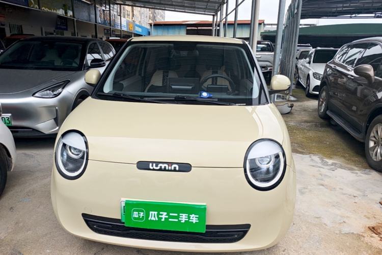 Used CHANGAN NEVO Lumin 2024 205km Launch Edition Front