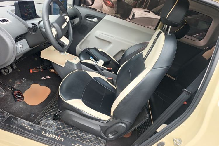 Used CHANGAN NEVO Lumin 2024 205km Launch Edition Left Front Seat