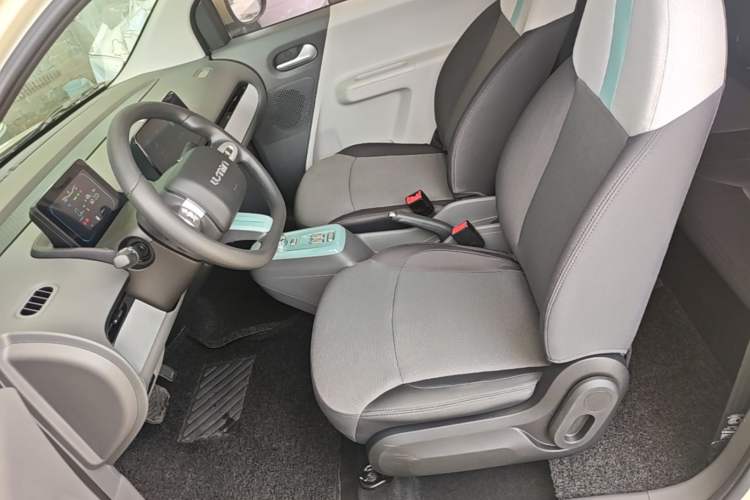 Used CHANGAN NEVO Lumin 2024 205km Orange Wind Edition Left Front Seat