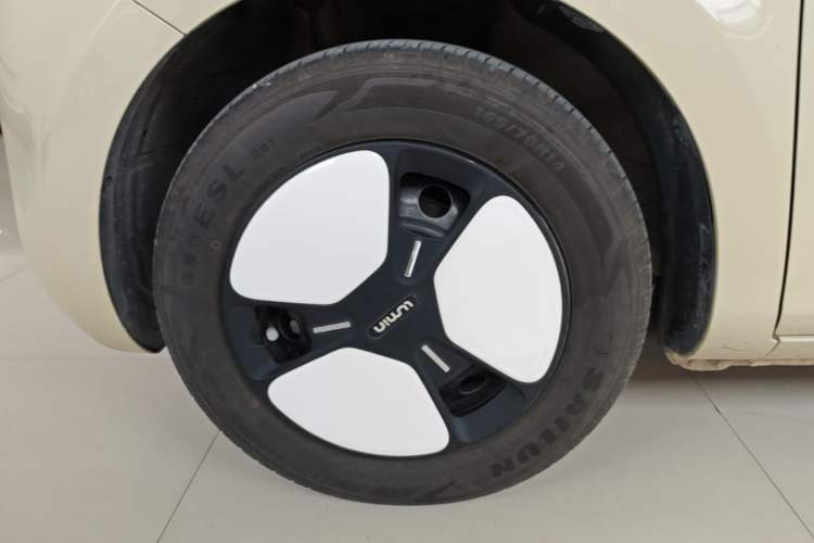 Used CHANGAN NEVO Lumin 2024 205km Launch Edition Left Front Wheel Hub
