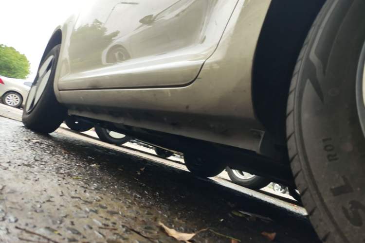 Used CHANGAN NEVO Lumin 2024 301km Orange Wind Edition Left Side Sill