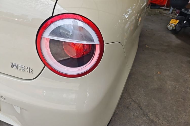 Used CHANGAN NEVO Lumin 2024 205km Orange Wind Edition Right Rear Taillight