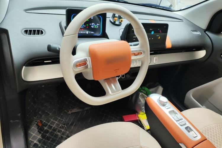 Used CHANGAN NEVO Lumin 2024 301km Orange Wind Edition Steering Wheel