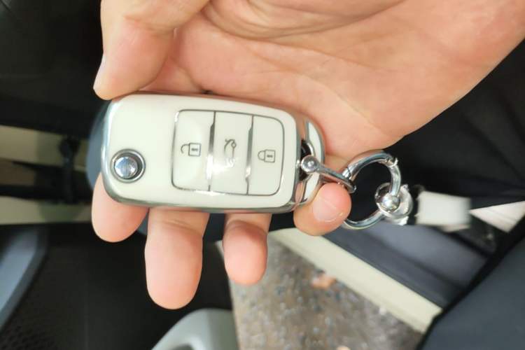Used CHANGAN NEVO Lumin 2024 301km Orange Wind Edition Vehicle Key