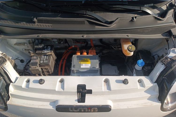 Used CHANGAN NEVO Lumin 2025 301km Honey Dew Edition Engine Bay
