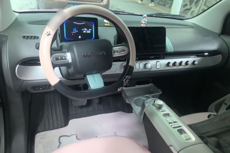 Used CHANGAN NEVO Lumin 2025 205 km Xiangqin Version Center Console