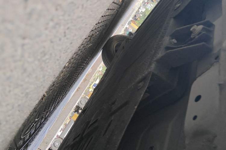 Used CHANGAN NEVO Lumin 2025 205km Refreshing Edition Chassis Front Right