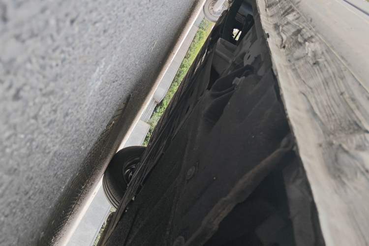 Used CHANGAN NEVO Lumin 2025 205km Refreshing Edition Chassis Rear Left