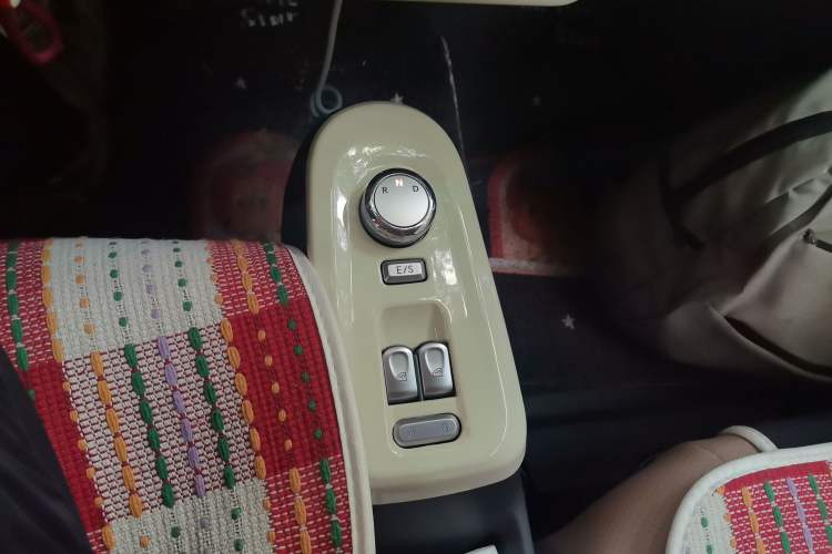 Used CHANGAN NEVO Lumin 2025 205km Refreshing Edition Gear Lever