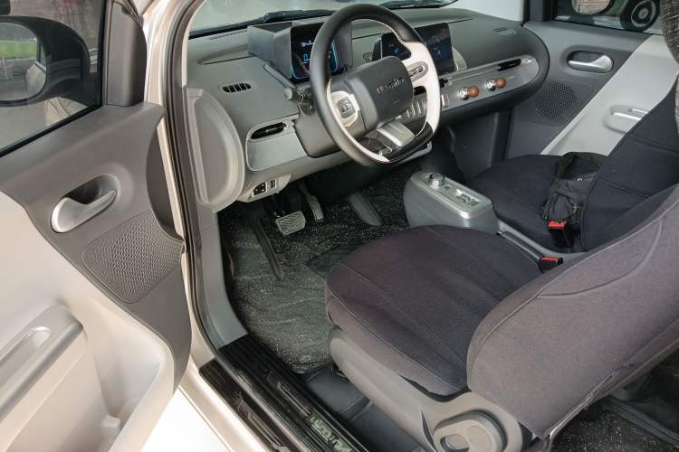 Used CHANGAN NEVO Lumin 2025 205km Refreshing Edition Driver Seat