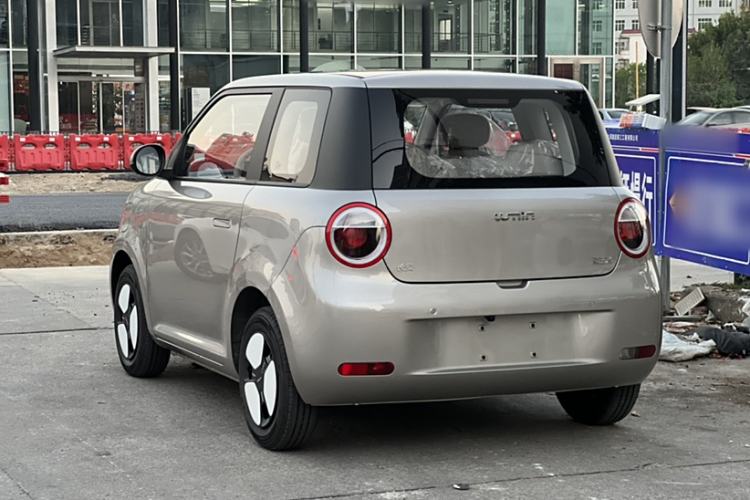 Used CHANGAN NEVO Lumin 2025 301km Honey Dew Edition Exterior 4