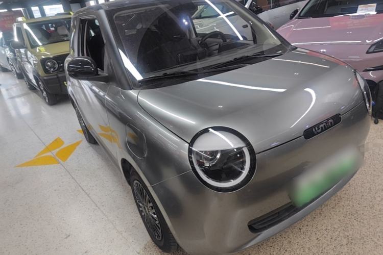 Used CHANGAN NEVO Lumin 2025 205 km Xiangqin Version Front Right 45 Deg