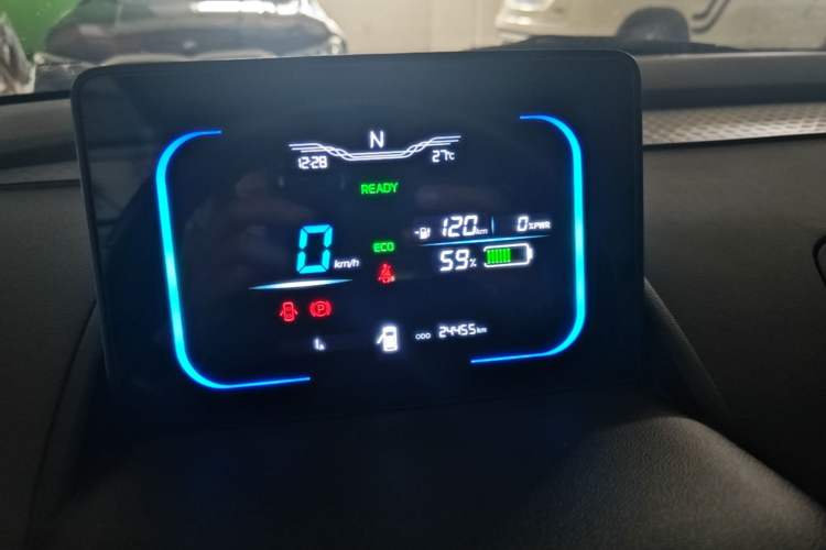 Used CHANGAN NEVO Lumin 2025 205km Refreshing Edition Instrument Cluster