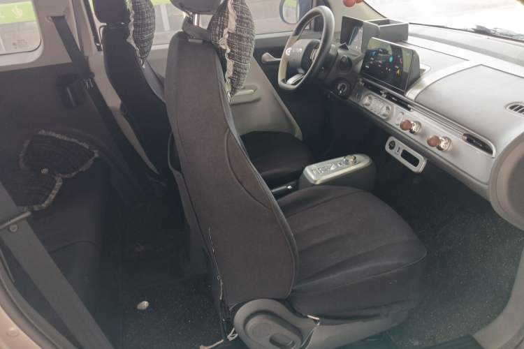 Used CHANGAN NEVO Lumin 2025 205km Refreshing Edition Right Front Seat