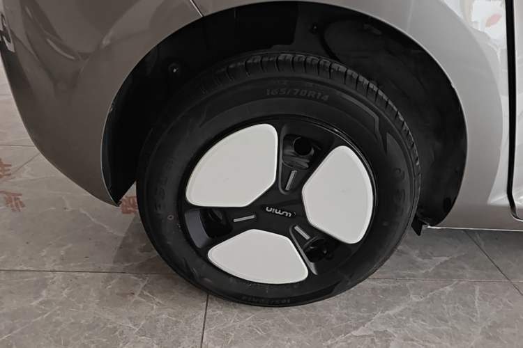 Used CHANGAN NEVO Lumin 2025 205 km Xiangqin Version Right Rear Wheel Hub