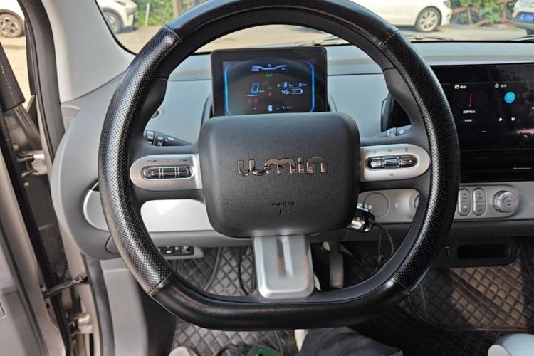 Used CHANGAN NEVO Lumin 2025 205 km Xiangqin Version Steering Wheel