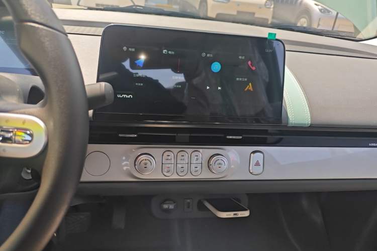 Used CHANGAN NEVO Lumin 2025 205 km Xiangqin Version Audio And AC Panel