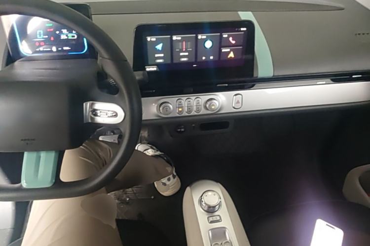 Used CHANGAN NEVO Lumin 2025 205 km Xiangqin Version Center Console