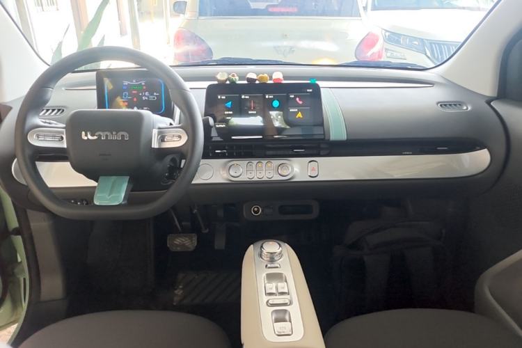 Used CHANGAN NEVO Lumin 2025 205 km Xiangqin Version Center Console