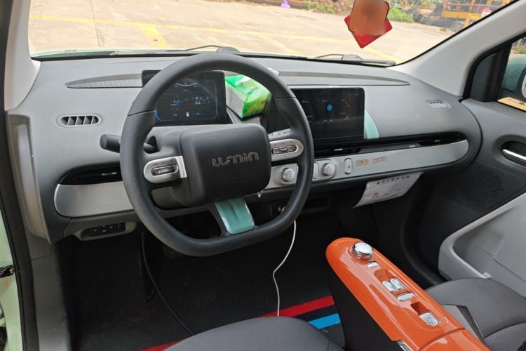 Used CHANGAN NEVO Lumin 2025 205 km Xiangqin Version Center Console