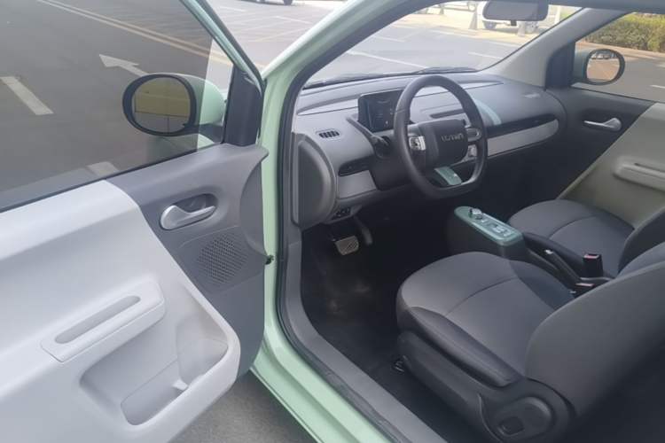 Used CHANGAN NEVO Lumin 2025 205km Refreshing Edition Driver Seat