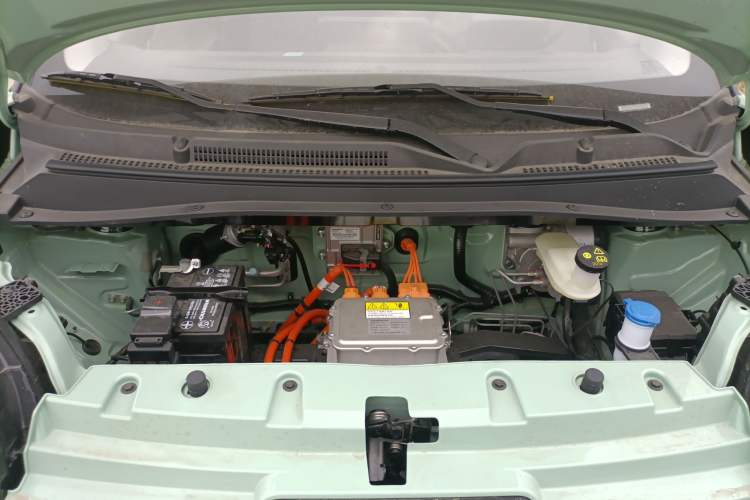 Used CHANGAN NEVO Lumin 2025 205 km Xiangqin Version Engine Bay