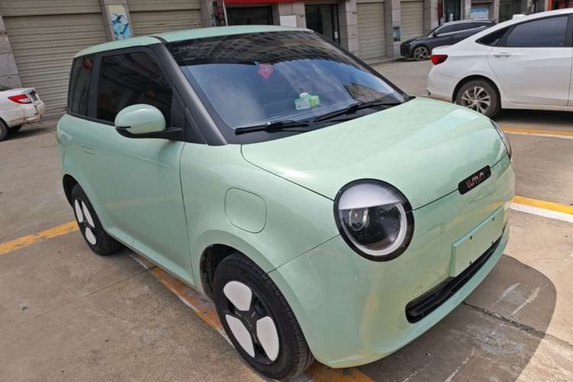 Used CHANGAN NEVO Lumin 2025 205 km Xiangqin Version Front Right 45 Deg