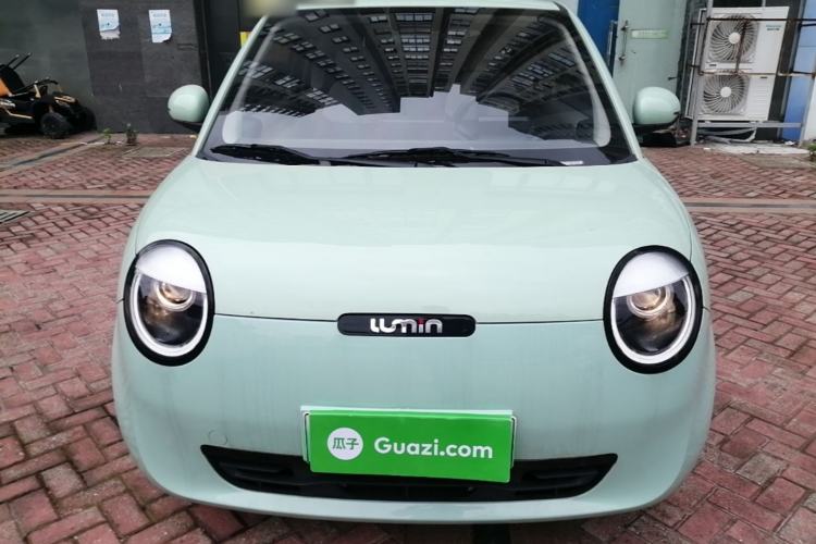 Used CHANGAN NEVO Lumin 2025 205km Refreshing Edition Front
