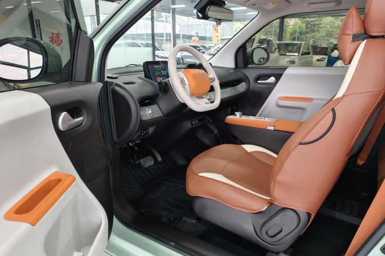 Used CHANGAN NEVO Lumin 2025 205 km Xiangqin Version Interior 5