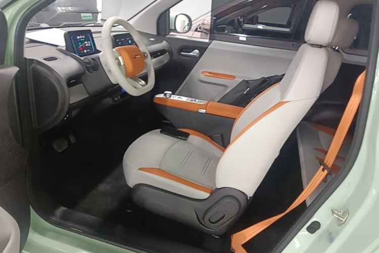 Used CHANGAN NEVO Lumin 2025 301km Honey Dew Edition Left Front Seat