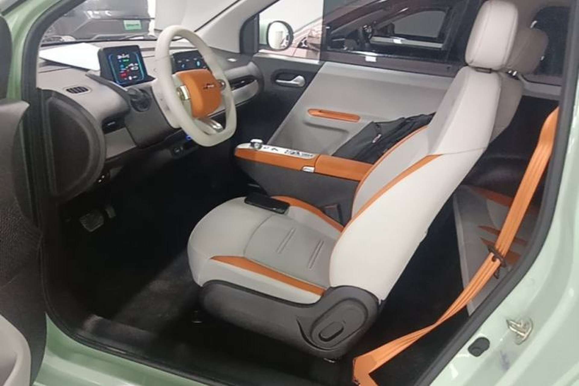 Used CHANGAN NEVO Lumin 2025 301km Honey Dew Edition Left Front Seat