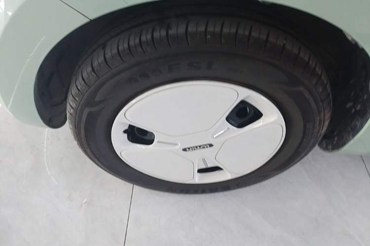 Used CHANGAN NEVO Lumin 2025 205km Refreshing Edition Left Front Wheel Hub