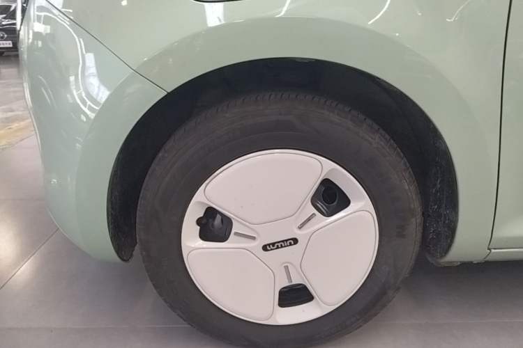 Used CHANGAN NEVO Lumin 2025 205km Refreshing Edition Left Front Wheel Hub