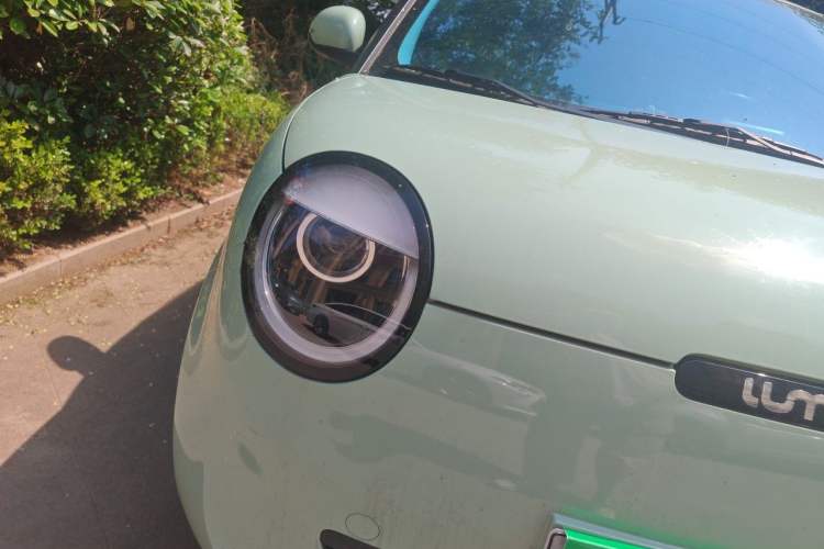 Used CHANGAN NEVO Lumin 2025 301km Honey Dew Edition Right Front Headlight