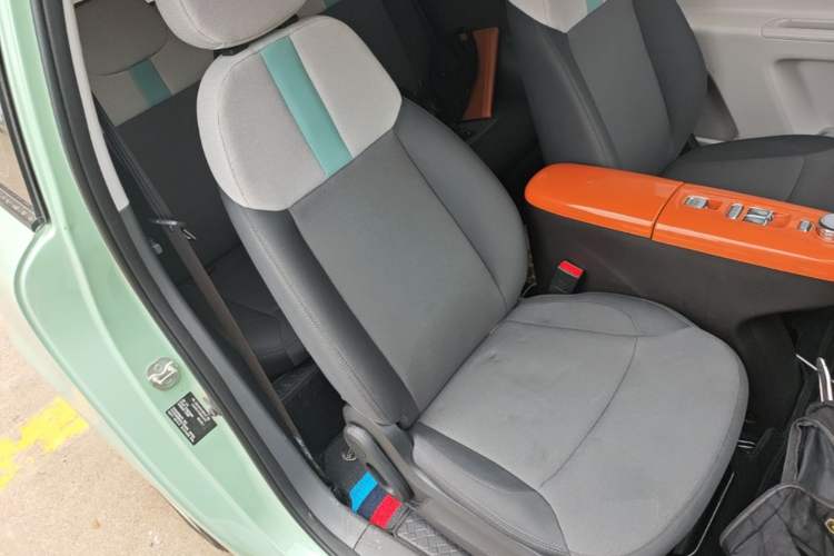 Used CHANGAN NEVO Lumin 2025 205 km Xiangqin Version Right Front Seat
