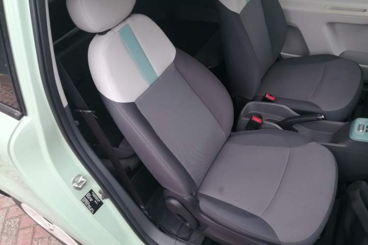 Used CHANGAN NEVO Lumin 2025 205km Refreshing Edition Right Front Seat
