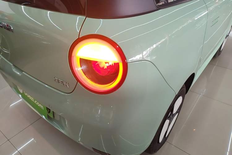 Used CHANGAN NEVO Lumin 2025 205 km Xiangqin Version Right Rear Taillight