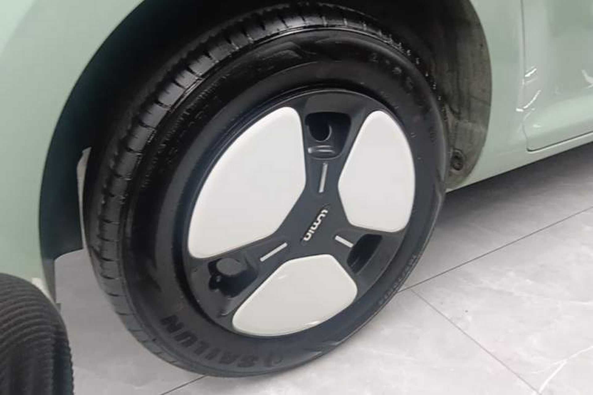 Used CHANGAN NEVO Lumin 2025 301km Honey Dew Edition Right Rear Wheel Hub