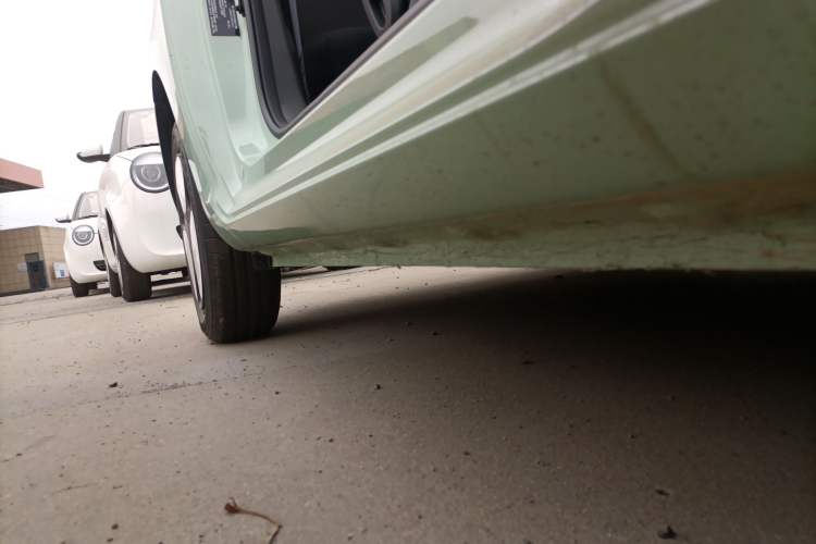 Used CHANGAN NEVO Lumin 2025 205 km Xiangqin Version Right Side Sill