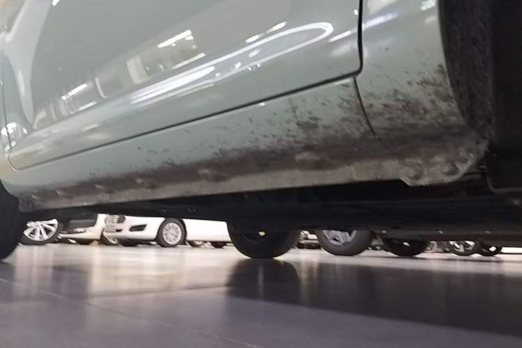 Used CHANGAN NEVO Lumin 2025 205km Refreshing Edition Right Side Sill